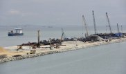 12 человек погибли при падении автобуса в Керченский пролив - СМИ