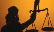 Мать, избившую 7-летнего сына до полусмерти, лишили родительских прав в ЮКО