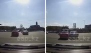 Противостояние Mercedes и BMW на дороге в Каскелене: полиция ищет водителей