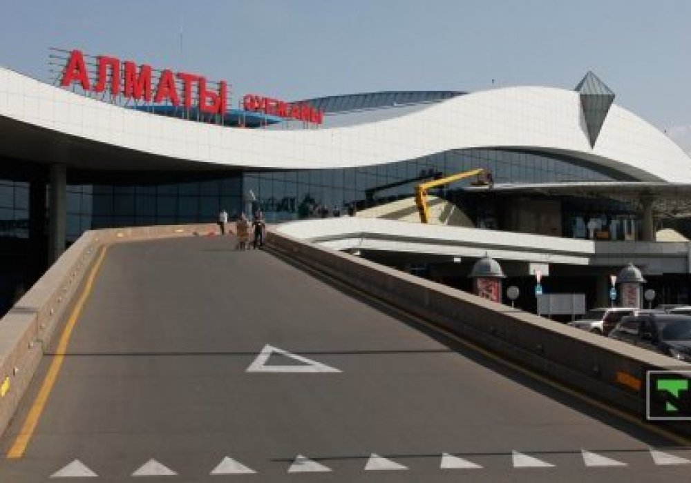 Аэропорт Алматы. Фото © Николай Колесников