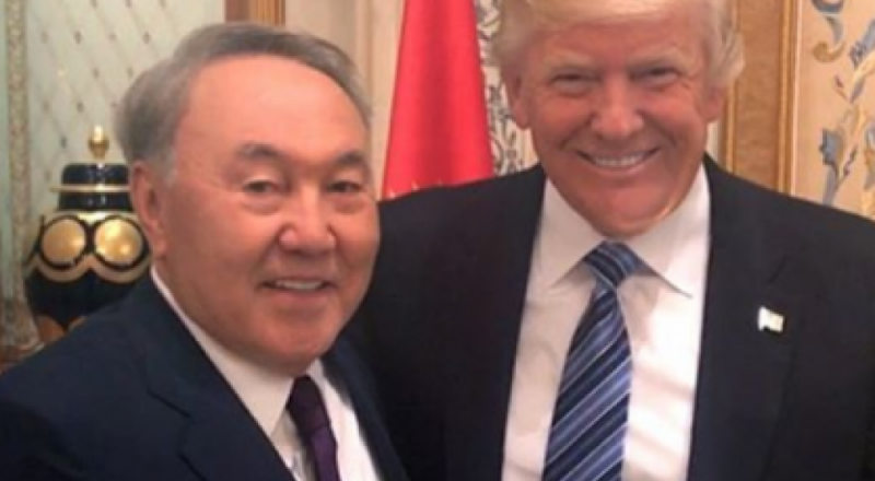 Трамп позвонил Назарбаеву