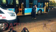 В Алматы автобус сбил пешехода на перекрестке
