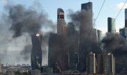 В "Москва-Сити" загорелся строящийся небоскреб