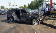 "Перевертыш" на ВОАД: 4 машины повреждены летящими осколками железного ограждения