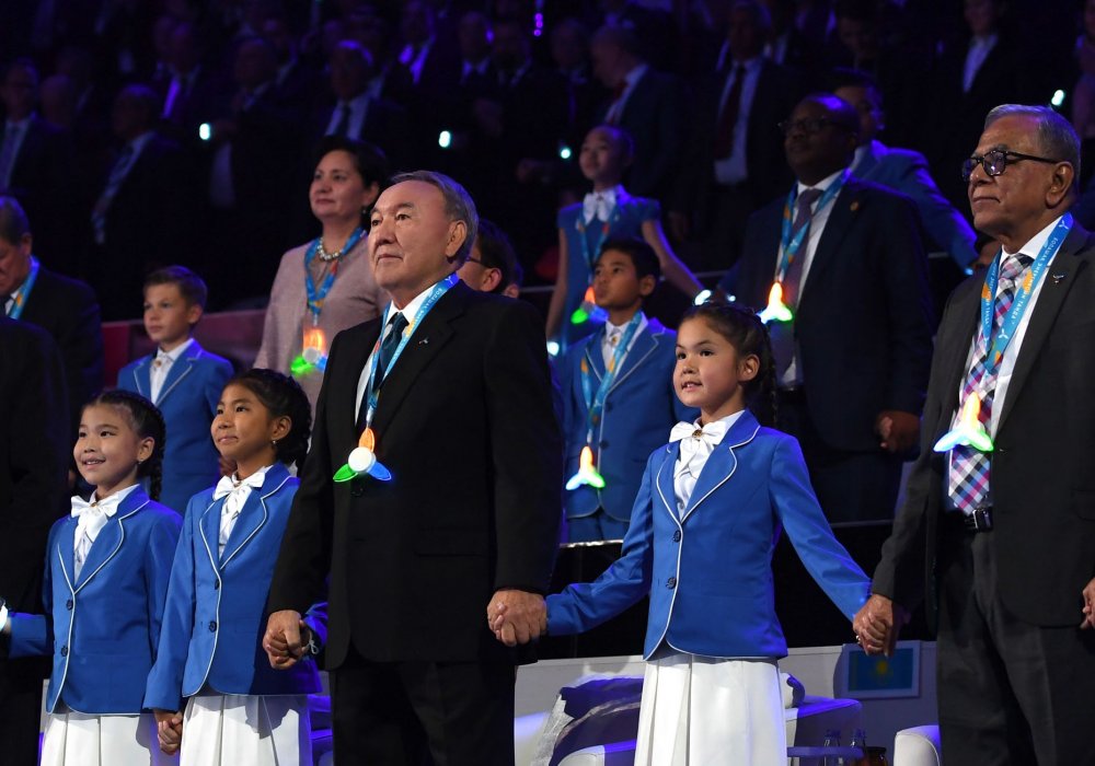 Назарбаев на церемонии закрытия  выставки EXPO-2017. Фото akorda.kz