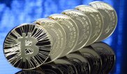 Bitcoin подешевел до 3 000 долларов
