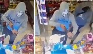 Неизвестные в масках совершили серию нападений на магазины в Темиртау