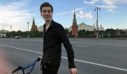 "Вам, в ООН, виднее": Паша Кас отметился новым граффити