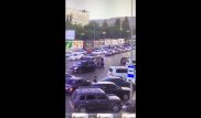 Охрана главы МВД Дагестана избила не пропустившего кортеж водителя: видео попало в Сеть