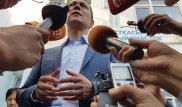 Выборы президента в Кыргызстане: проголосовали фавориты гонки Жээнбеков и Бабанов