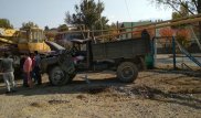 Грузовик врезался в газовые трубы и перевернулся в Алматы
