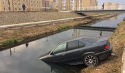 BMW вылетел в ручей в Астане