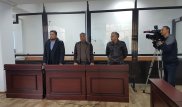 Самосожжение матери пятерых детей в Алматы: Обвиняемого судью оправдали