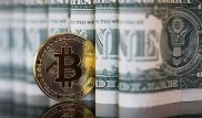 Цена биткоина впервые в истории превысила 6 тысяч долларов