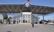 Горячий ужин организовала казахская диаспора в КР для водителей на казахстанско-кыргызстанской границе