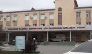 Малыш выжил после падения с четвертого этажа в Шымкенте
