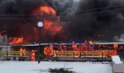 Крупный пожар тушат в известном кафе Уральска