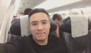 Певец Кайрат Тунтеков хочет улететь в Америку