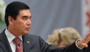Церемония вручения медалей чиновникам в Туркменистане удивила пользователей соцсетей