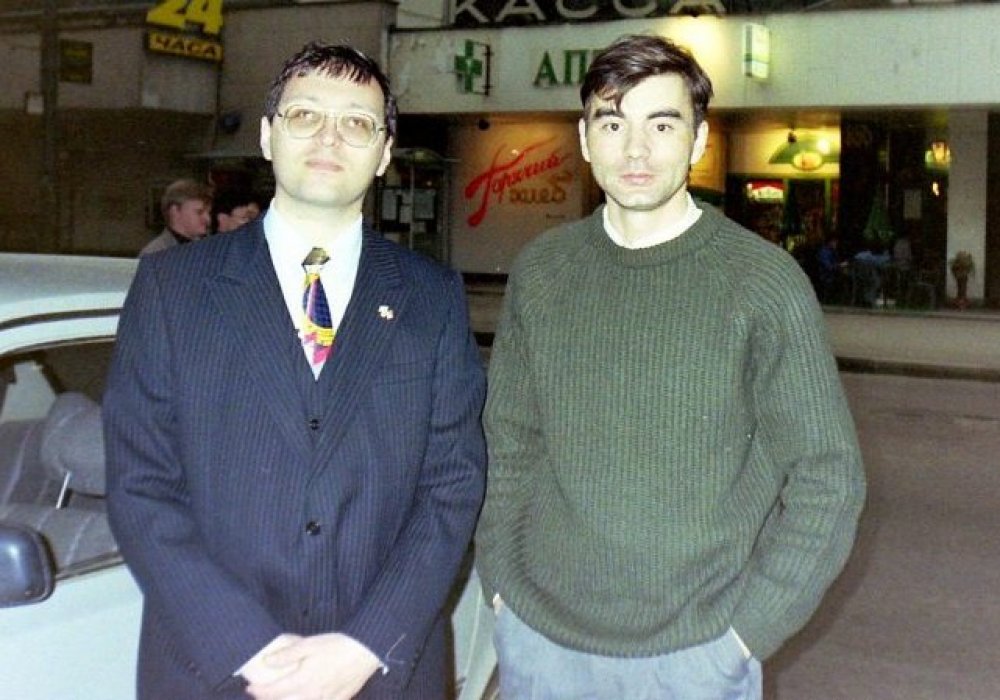 Петр Каримов (справа). Фото со страницы в Facebook журналиста Алишера Таксанова