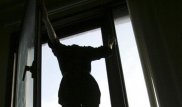 Девушка сбросилась с 5 этажа и осталась жива в Костанае