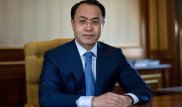 Кожамжаров провел совещание по переходу госслужбы на латиницу