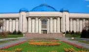 Какие экспонаты можно трогать в Центральном госмузее. Министерство ответило алматинцу
