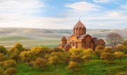Армения в ноябре: вино, шашлык и Крылья Татева