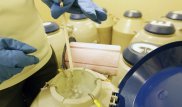Замораживать половые клетки онкобольных в Казахстане предложил врач
