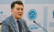 Атамбаев и его команда устроили этот цирк - Карин