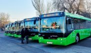 Новые автобусы вместо старых и коптящих пустили на 86-й маршрут в Алматы