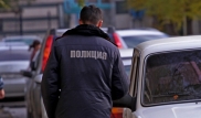 Полуголый пьяный алматинец ударил затылком по лицу полицейского