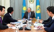 Назарбаев встретился с разработчиком проекта купола в центре Астаны