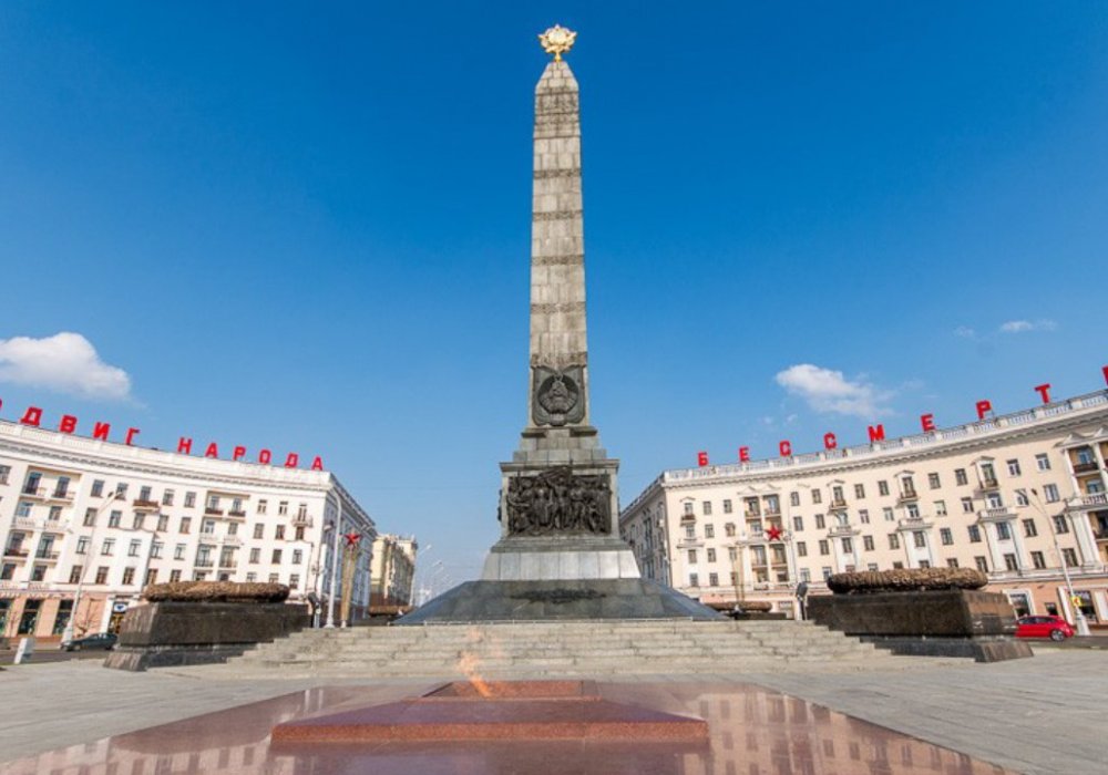 Монумент Победы, Минск. Фото: pamjatniki.by