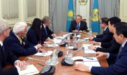 Назарбаев встретился с бизнесменами из Германии