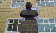 Памятник-бюст известному политику XX века Узакбаю Кулумбетову открыли в Актобе