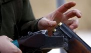 Житель Алматы угрожал своей семье: Полицейский применил оружие