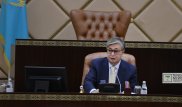 Токаев о латинице: Применять апостроф еще рано