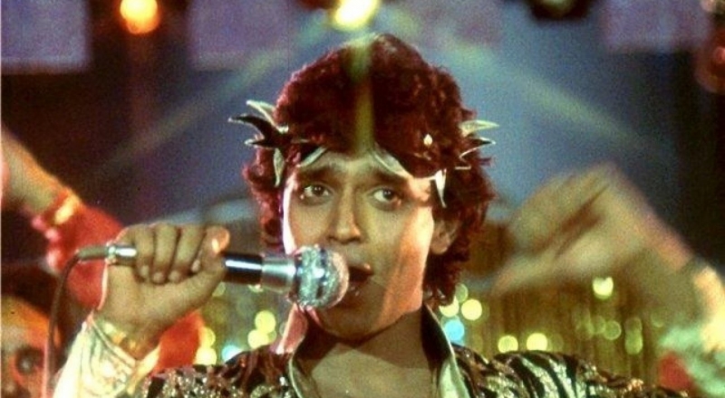 Кадр из фильма "Танцор диско".  