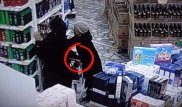 Кража кошелька в супермаркете: Полиция Астаны распространила видео
