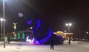 Елка накренилась: Акимат Актобе прокомментировал фото из соцсетей