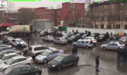 Бывший владелец фабрики убил охранника и взял заложников в Москве