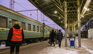 Пьяный пожилой мужчина ударил полицейского в поезде Астана - Жезказган