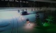Выпил, угнал авто с бабушкой и потерял ботинок - мужчину задержали в Караганде