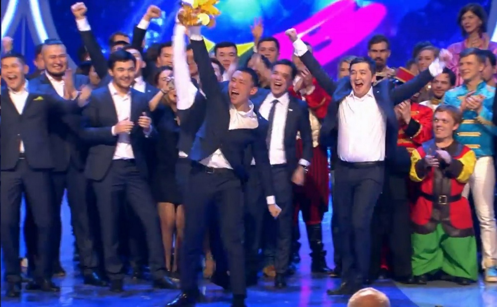 Появилось видео триумфального для Казахстана финала Высшей лиги КВН