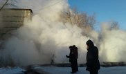 Кипятком залило улицы, дома, школы: последствия коммунальной аварии в Караганде