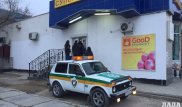Видео драки с лопатой и граблями у супермаркета в Актау прокомментировали в полиции