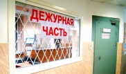 Женщина обматерила стража порядка за предложение решить вопрос без полиции в Усть-Каменогорске