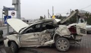 Самосвал протаранил автомобили на светофоре в Шымкенте