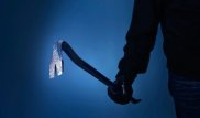 Жители Жаркента вскрыли гвоздодером терминал и вытащили 1,5 миллиона тенге